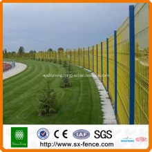 Certified Powder coated wire mesh fence (professional manufacturer)